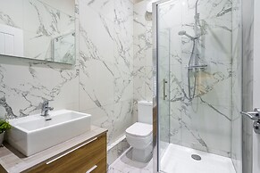 HG Collection - Cardiff City - Sleeps 6