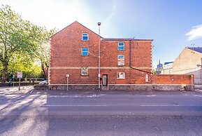 HG Collection - Cardiff City - Sleeps 6