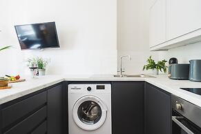 HG Collection - Cardiff City - Sleeps 6