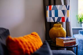 HG Collection - Cardiff City - Sleeps 6