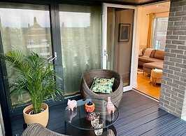 Modern Apartment in London