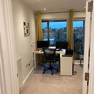 Modern Apartment in London