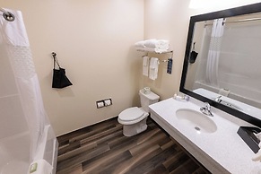 Cobblestone Inn & Suites - Sheldon