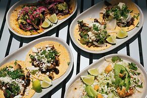 Drift Palm Springs, a Member of Design Hotels