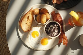 Drift Palm Springs, a Member of Design Hotels