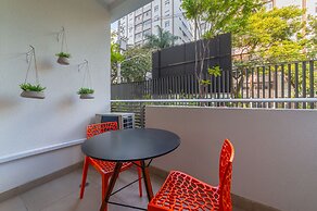 Charlie Girassol Vila Madalena