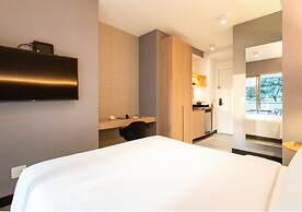 Charlie Girassol Vila Madalena