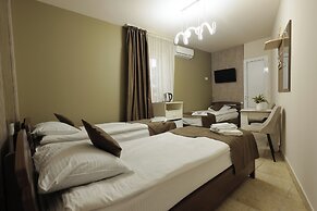 MarNar Hotel