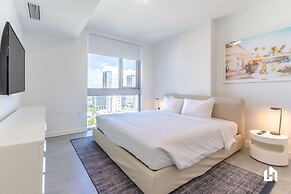 Downtown Miami Condos by Lua Host