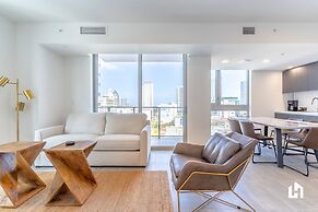 Downtown Miami Condos by Lua Host