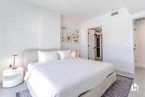 Downtown Miami Condos by Lua Host
