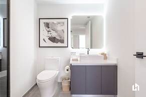 Downtown Miami Condos by Lua Host