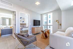 Downtown Miami Condos by Lua Host