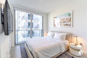 Downtown Miami Condos by Lua Host