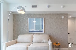 Downtown Miami Condos by Lua Host