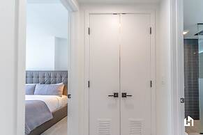 Downtown Miami Condos by Lua Host