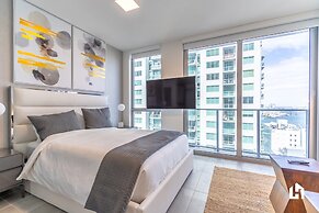 Downtown Miami Condos by Lua Host