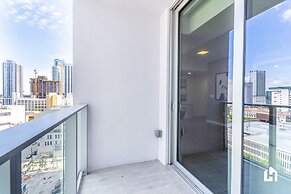 Downtown Miami Condos by Lua Host