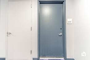 Downtown Miami Condos by Lua Host