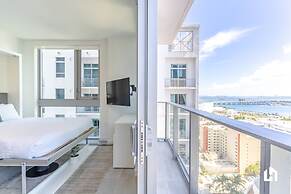 Downtown Miami Condos by Lua Host