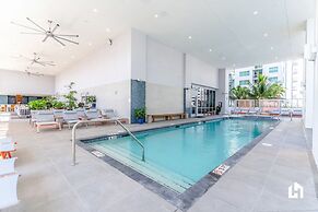 Downtown Miami Condos by Lua Host