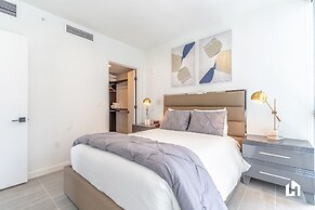 Downtown Miami Condos by Lua Host
