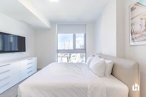 Downtown Miami Condos by Lua Host