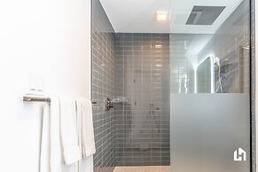 Downtown Miami Condos by Lua Host