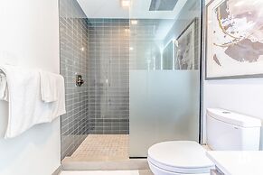 Downtown Miami Condos by Lua Host
