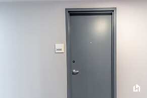 Downtown Miami Condos by Lua Host