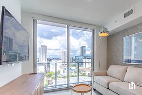 Downtown Miami Condos by Lua Host