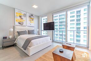 Downtown Miami Condos by Lua Host