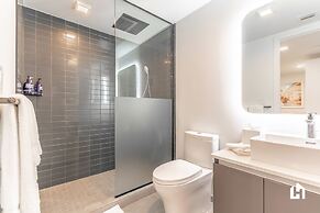 Downtown Miami Condos by Lua Host