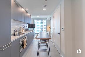 Downtown Miami Condos by Lua Host