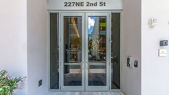 Downtown Miami Condos by Lua Host