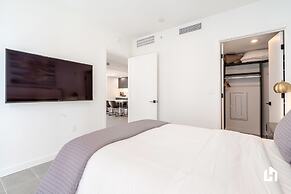 Downtown Miami Condos by Lua Host