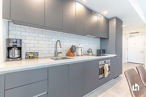 Downtown Miami Condos by Lua Host