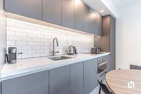 Downtown Miami Condos by Lua Host