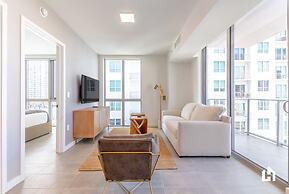 Downtown Miami Condos by Lua Host