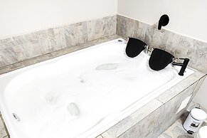 Luxury Villa In Provenza