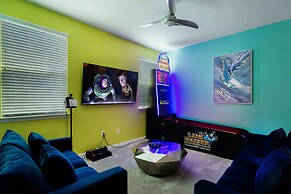 Solara Resort - Luxury 9 Bedroom Homes