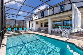 Solara Resort - Luxury 9 Bedroom Homes