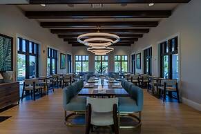 Solara Resort - Luxury 9 Bedroom Homes