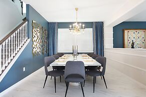 Solara Resort - Luxury 9 Bedroom Homes