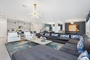 Solara Resort - Luxury 9 Bedroom Homes