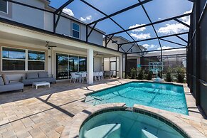 Solara Resort - Luxury 9 Bedroom Homes