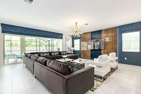 Solara Resort - Luxury 9 Bedroom Homes