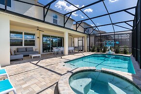 Solara Resort - Luxury 9 Bedroom Homes