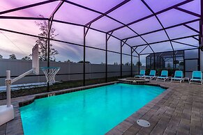 Solara Resort - Luxury 9 Bedroom Homes