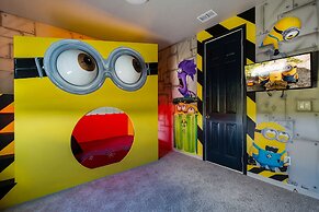 Solara Resort - Luxury 9 Bedroom Homes